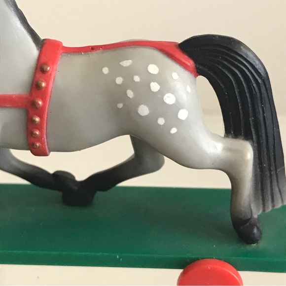 HALLMARK Christmas Merry Miniature 1985 Apaloosa Horse on Wheels  - VTG - Picture 5 of 12